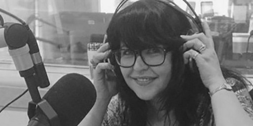 В Петербурге после наезда троллейбуса скончалась актриса дубляжа Елена Шульман