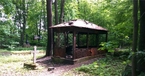 На Смоленском кладбище отремонтируют беседку из фильма Брат